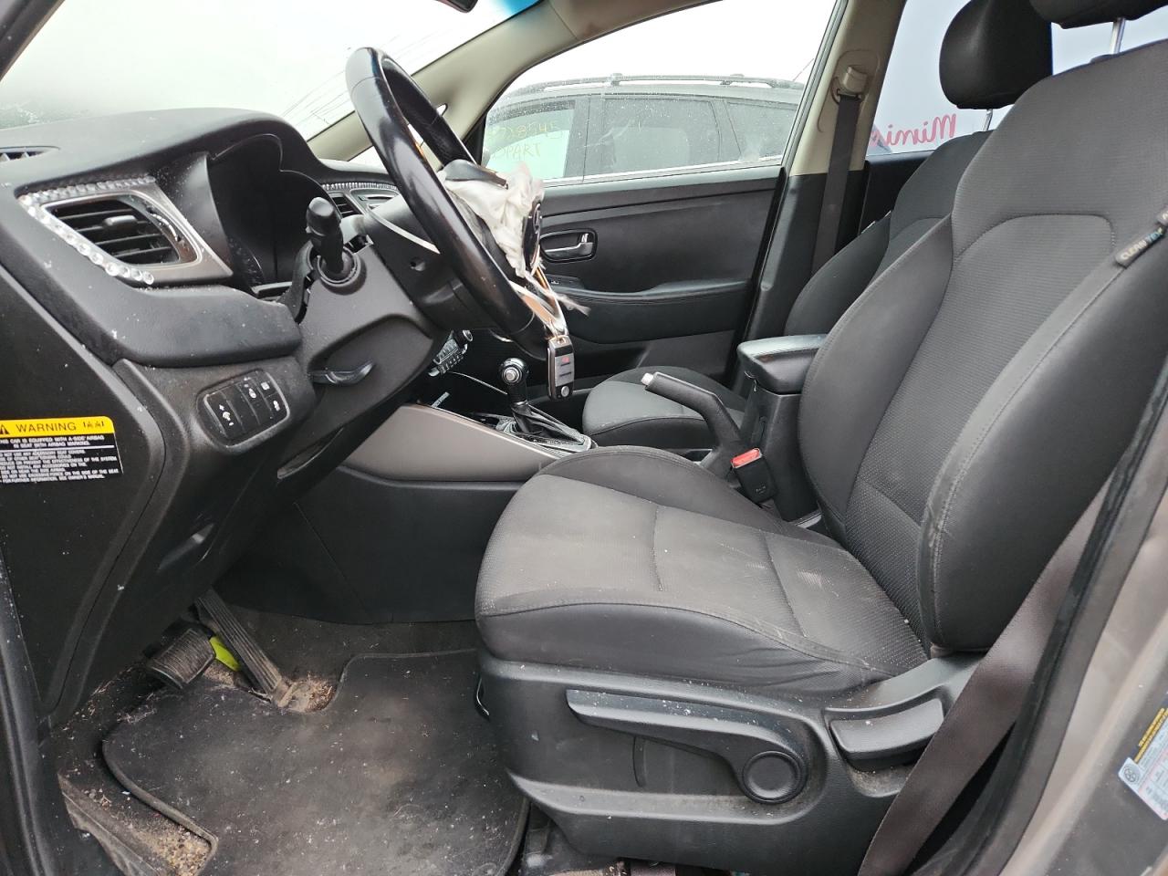 2015 Kia Rondo VIN: KNAHU8A34F7089924 Lot: 92051375