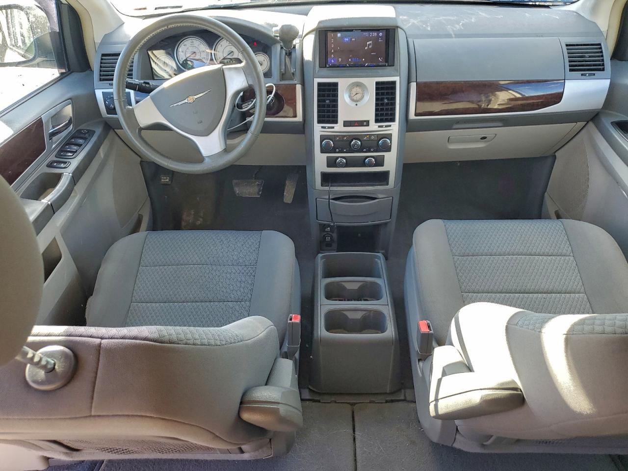 2010 Chrysler Town & Country Touring VIN: 2A4RR5D1XAR209051 Lot: 93623285