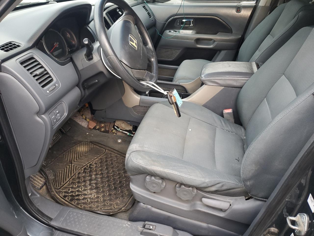 2006 Honda Pilot Lx VIN: 2HKYF18156H540640 Lot: 92593155