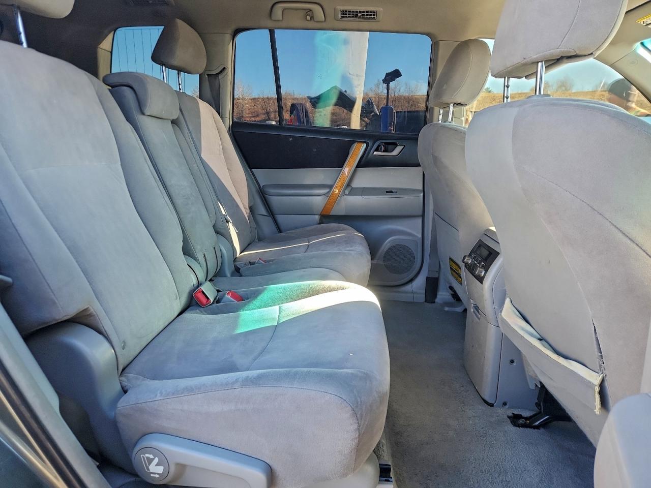 2008 Toyota Highlander Hybrid VIN: JTEEW41AX82018729 Lot: 93755975