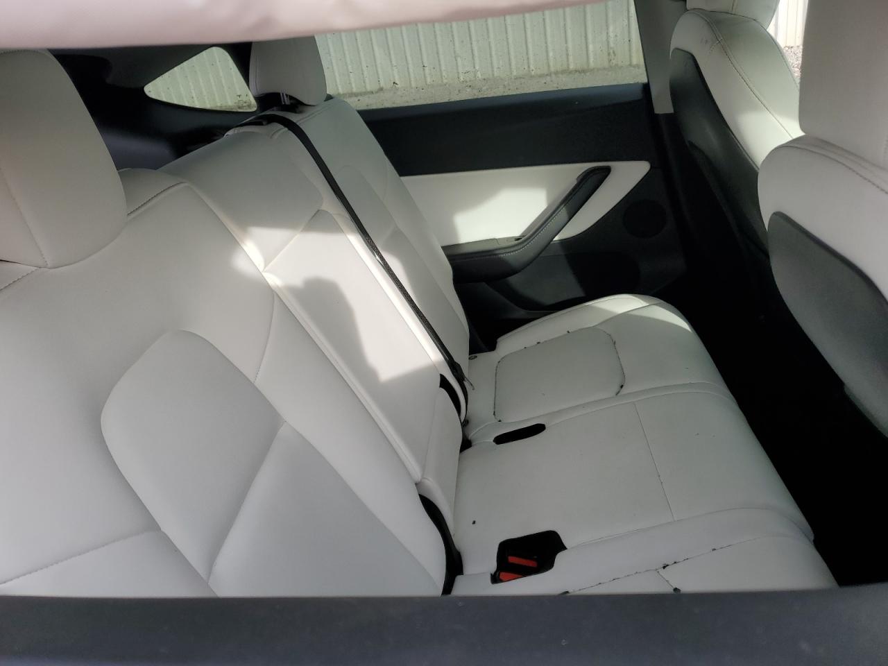 2021 Tesla Model Y VIN: 5YJYGAEE2MF195163 Lot: 91430845