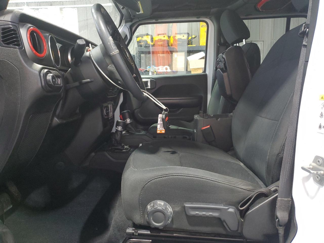 2018 Jeep Wrangler Unlimited Sport VIN: 1C4HJXDG2JW168625 Lot: 93277615