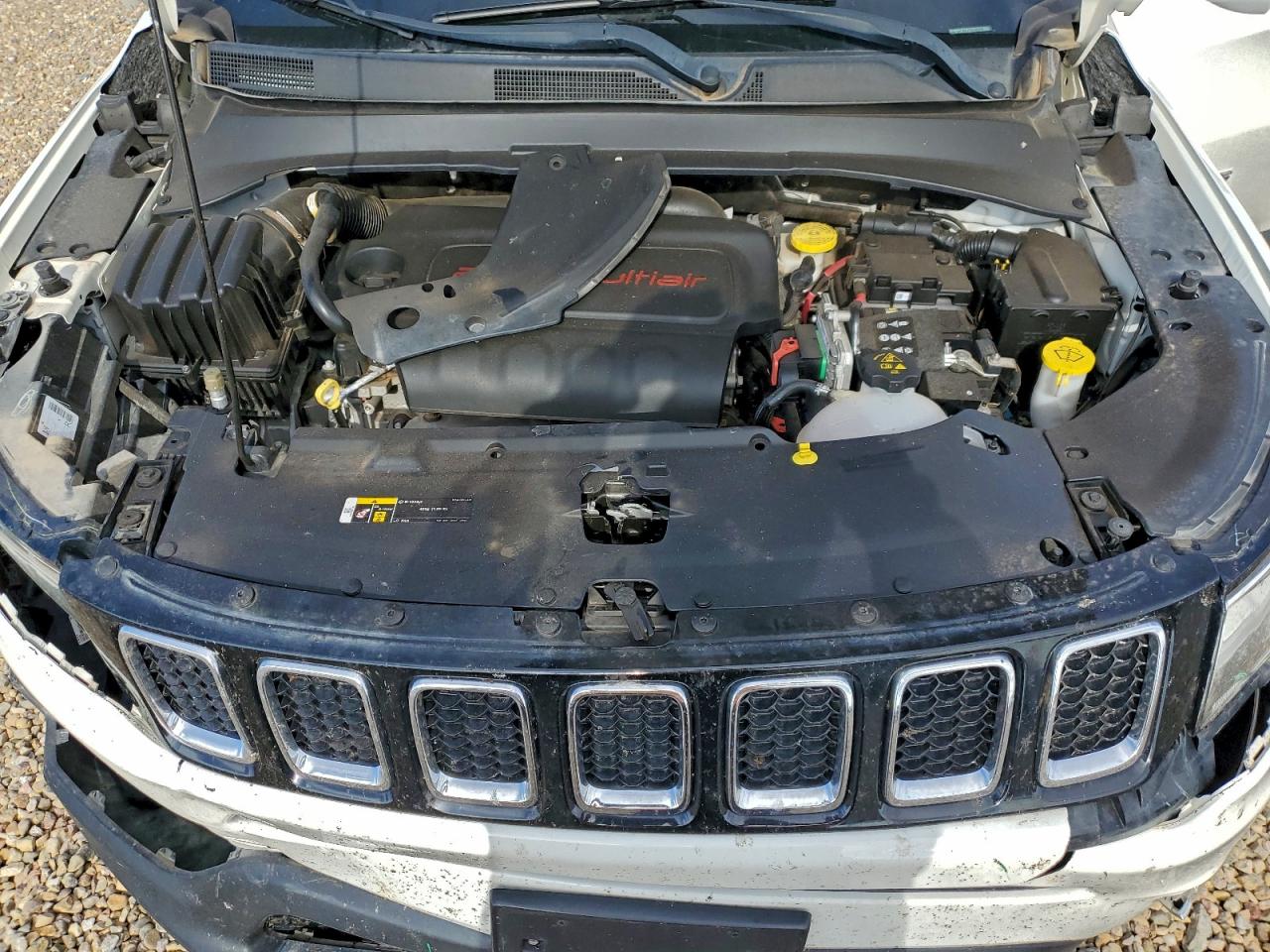 2018 Jeep Compass Limited VIN: 3C4NJDCB8JT442570 Lot: 94479535