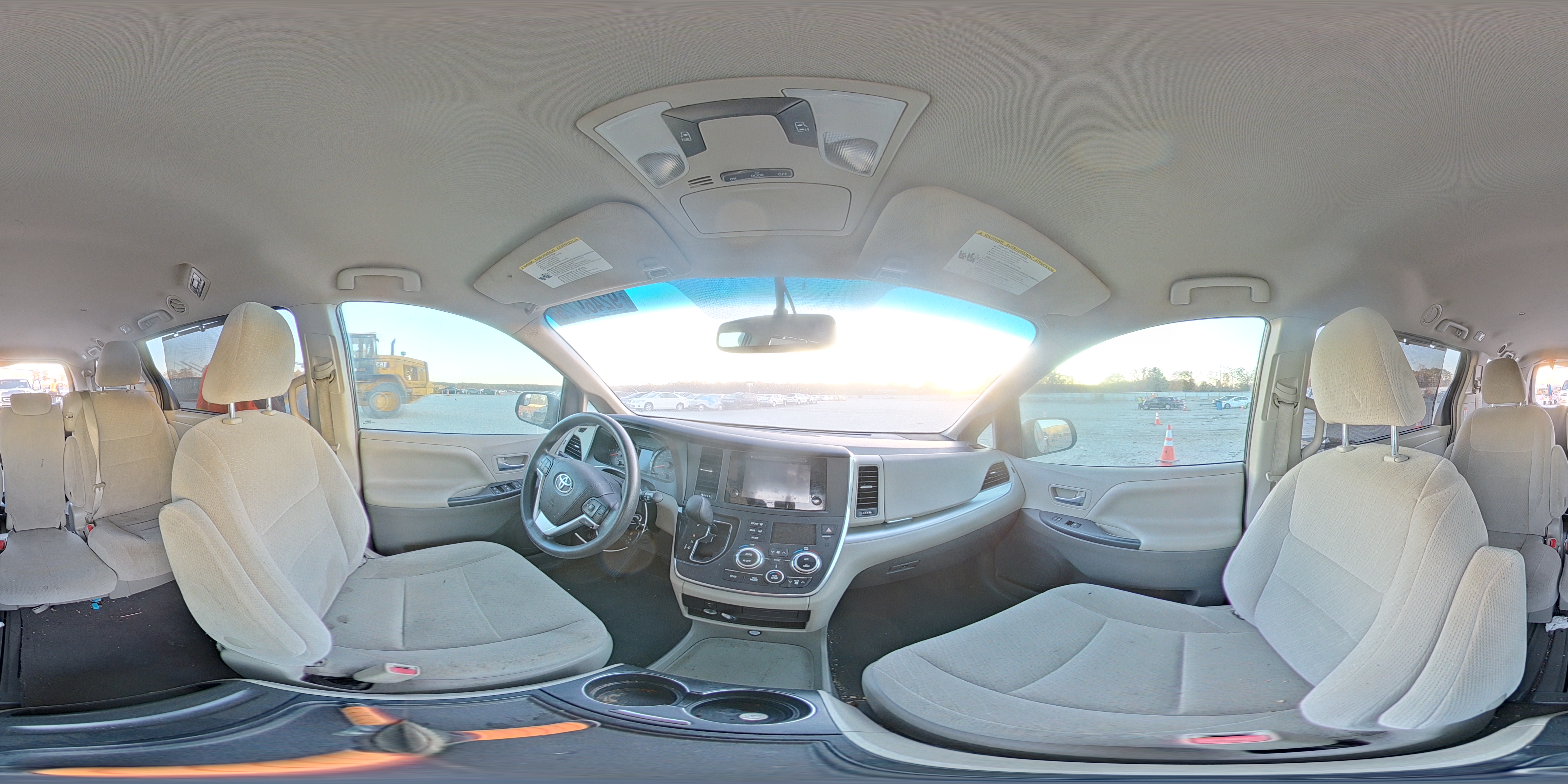 2015 Toyota Sienna Le VIN: 5TDKK3DC7FS685452 Lot: 92469725