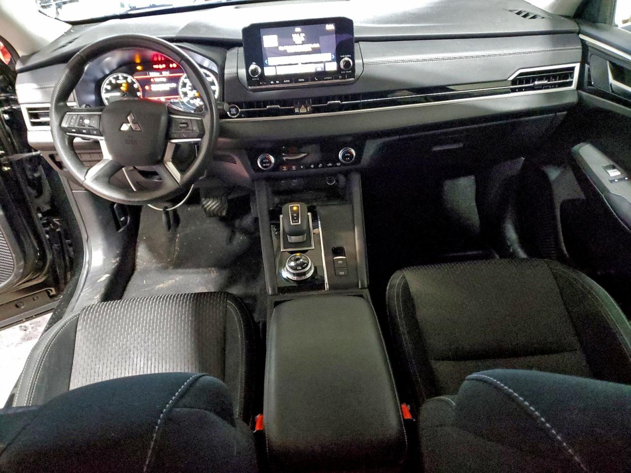 2024 Mitsubishi Outlander Es VIN: JA4J4UA86RZ026528 Lot: 94672965