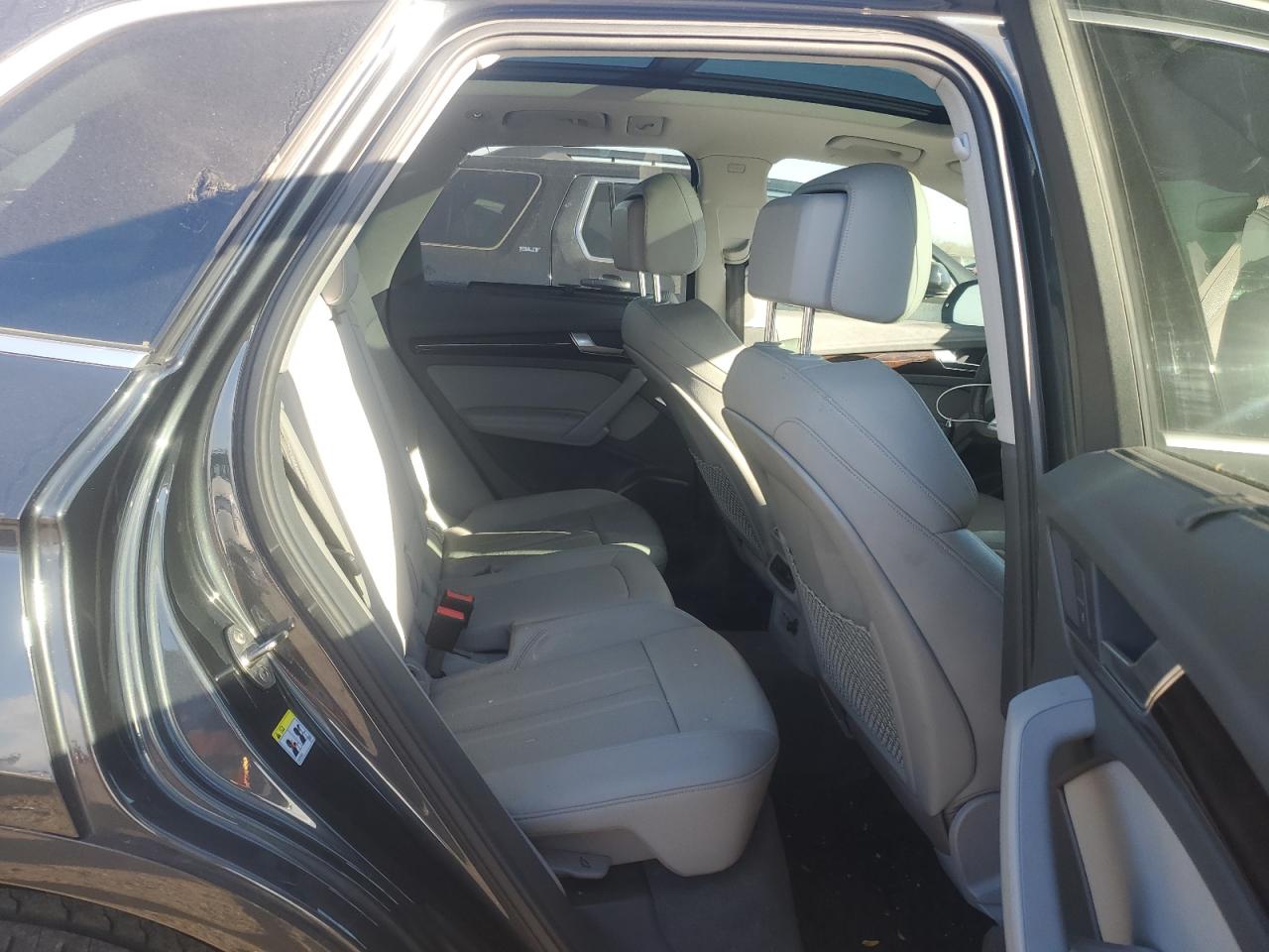 2019 Audi Q5 Premium Plus VIN: WA1BNAFY8K2018843 Lot: 90972175