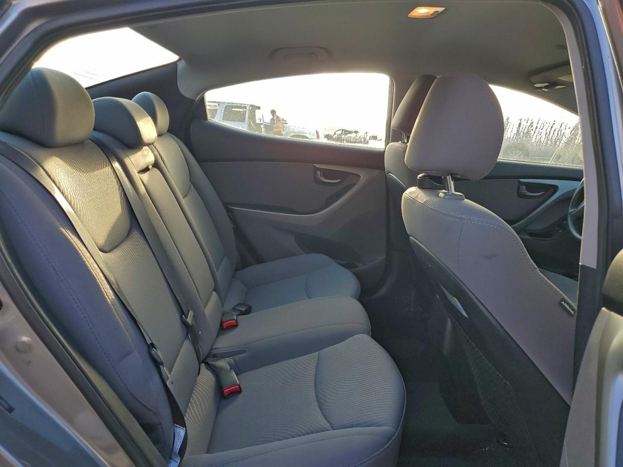 2014 Hyundai Elantra Se VIN: 5NPDH4AE9EH498561 Lot: 93129555