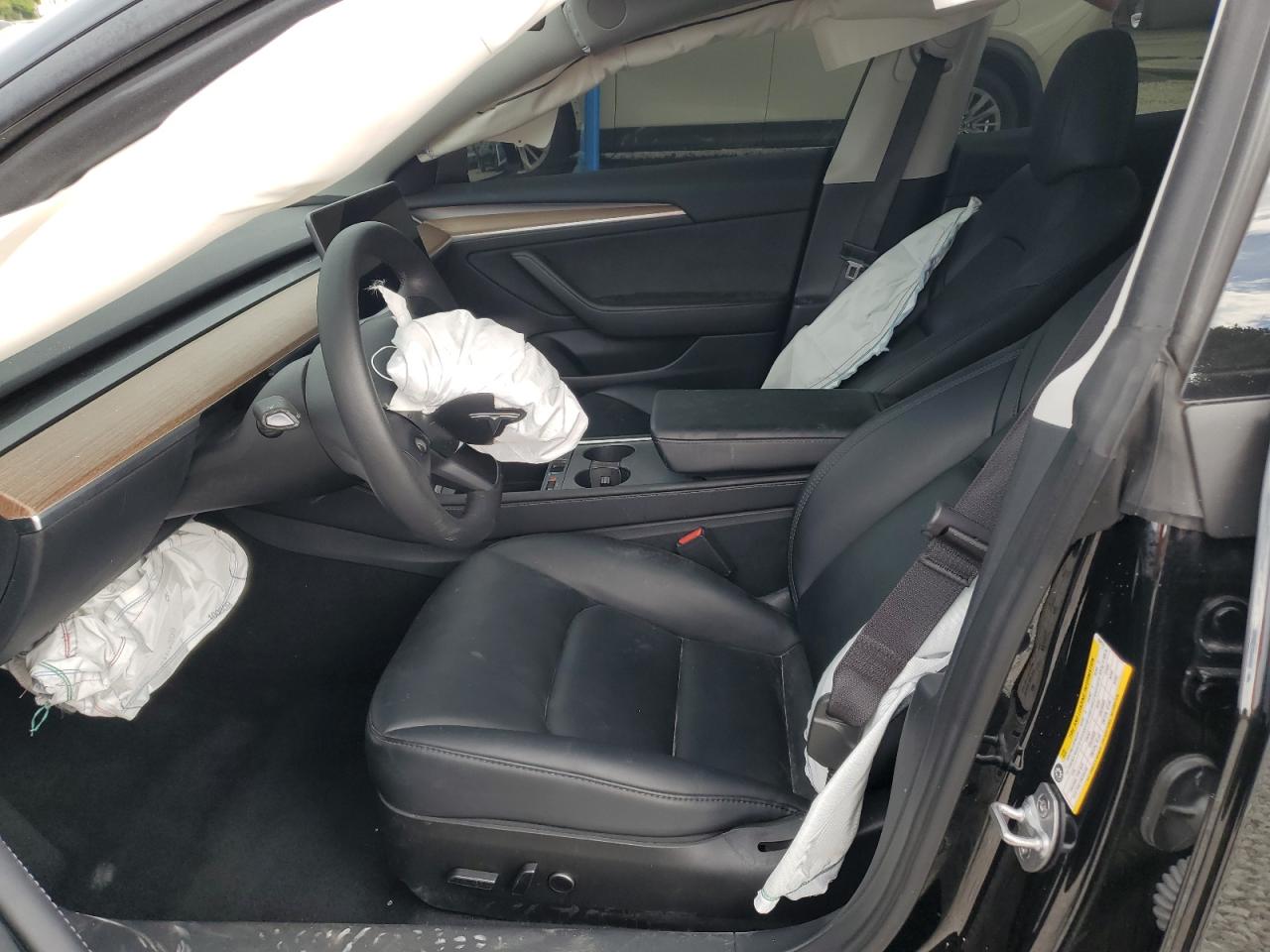 2023 Tesla Model 3 VIN: 5YJ3E1EC7PF692079 Lot: 90976415