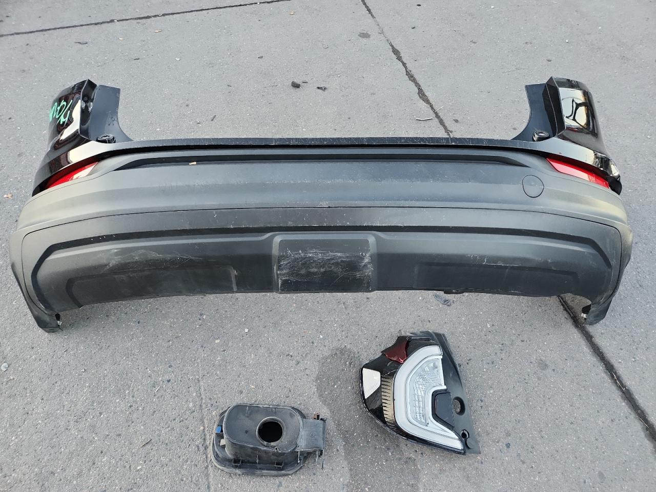 2022 GMC Terrain Sle VIN: 3GKALTEV2NL129468 Lot: 92940925