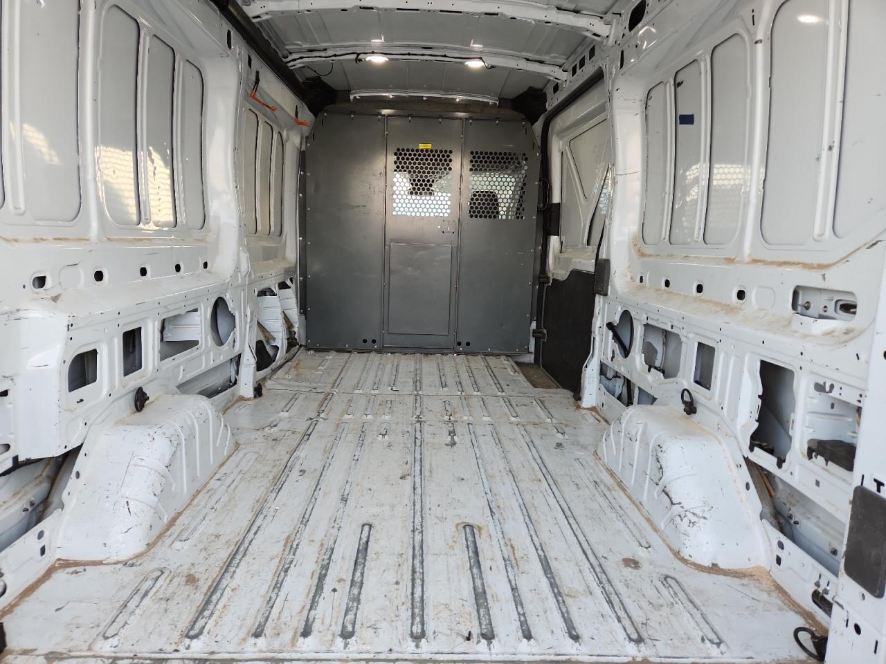 2020 Ford Transit T-250 VIN: 1FTBR1CG0LKB15767 Lot: 91783435