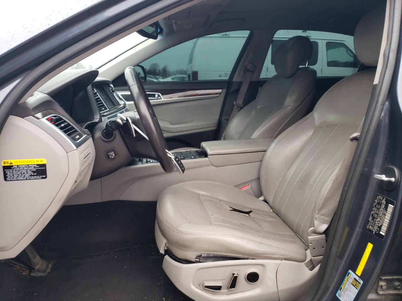 2017 Genesis G80 Base VIN: KMHGN4JE0HU175317 Lot: 93249305