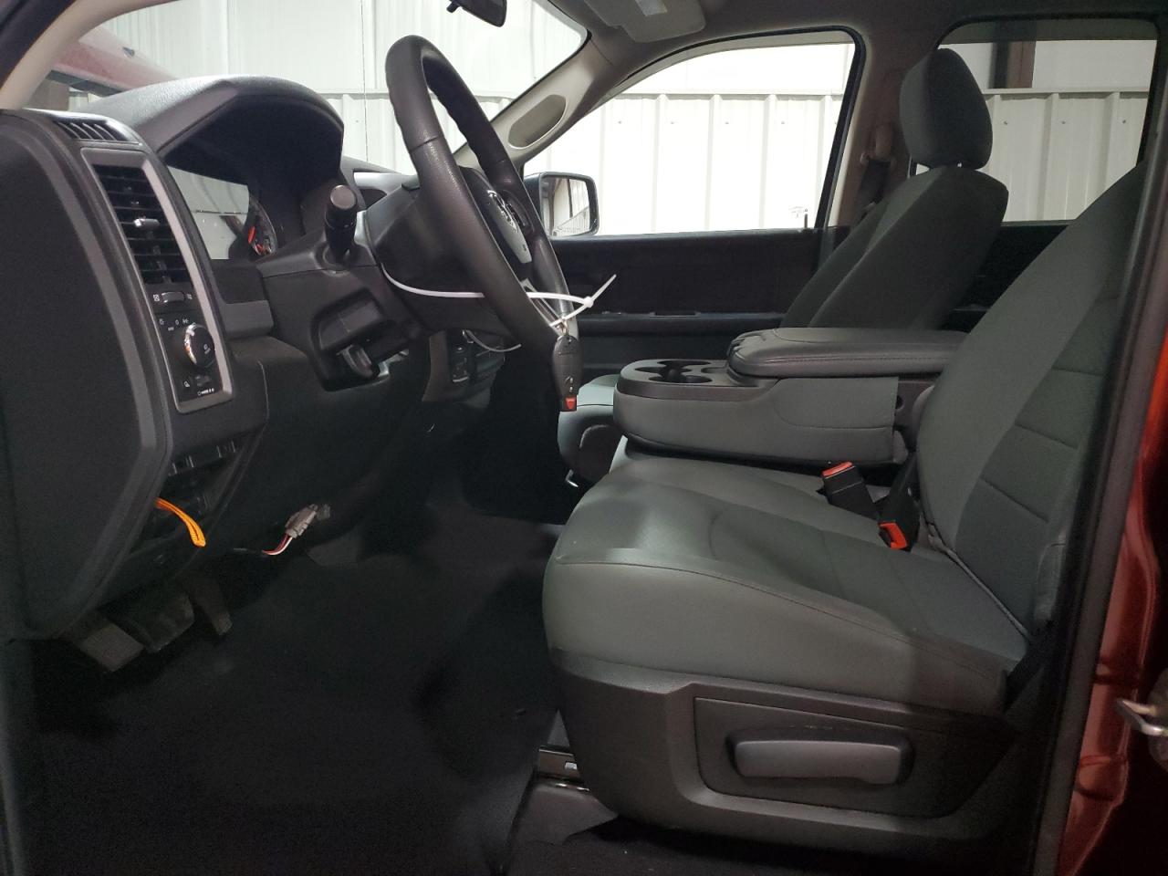 2018 Ram 1500 St VIN: 1C6RR7FG6JS326859 Lot: 90990235