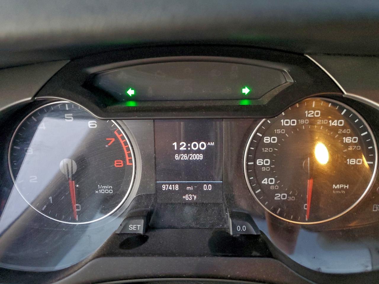 2010 Audi A4 Premium Plus VIN: WAUEFAFL6AN069448 Lot: 93979815