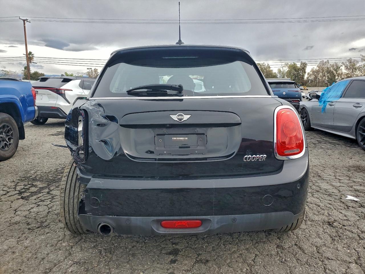 2018 Mini Cooper VIN: WMWXU1C55J2F80433 Lot: 93617875