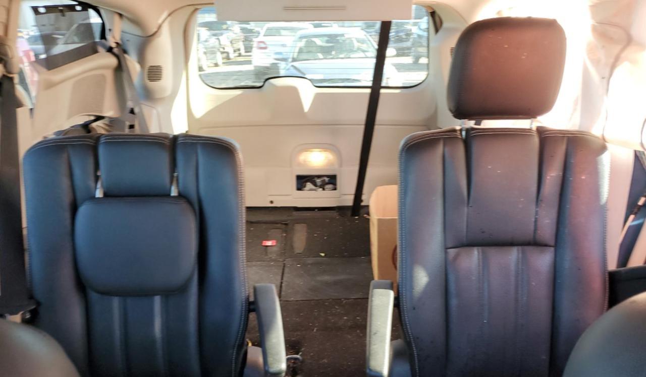 2013 Chrysler Town & Country Touring L VIN: 2C4RC1CG2DR597029 Lot: 92603485