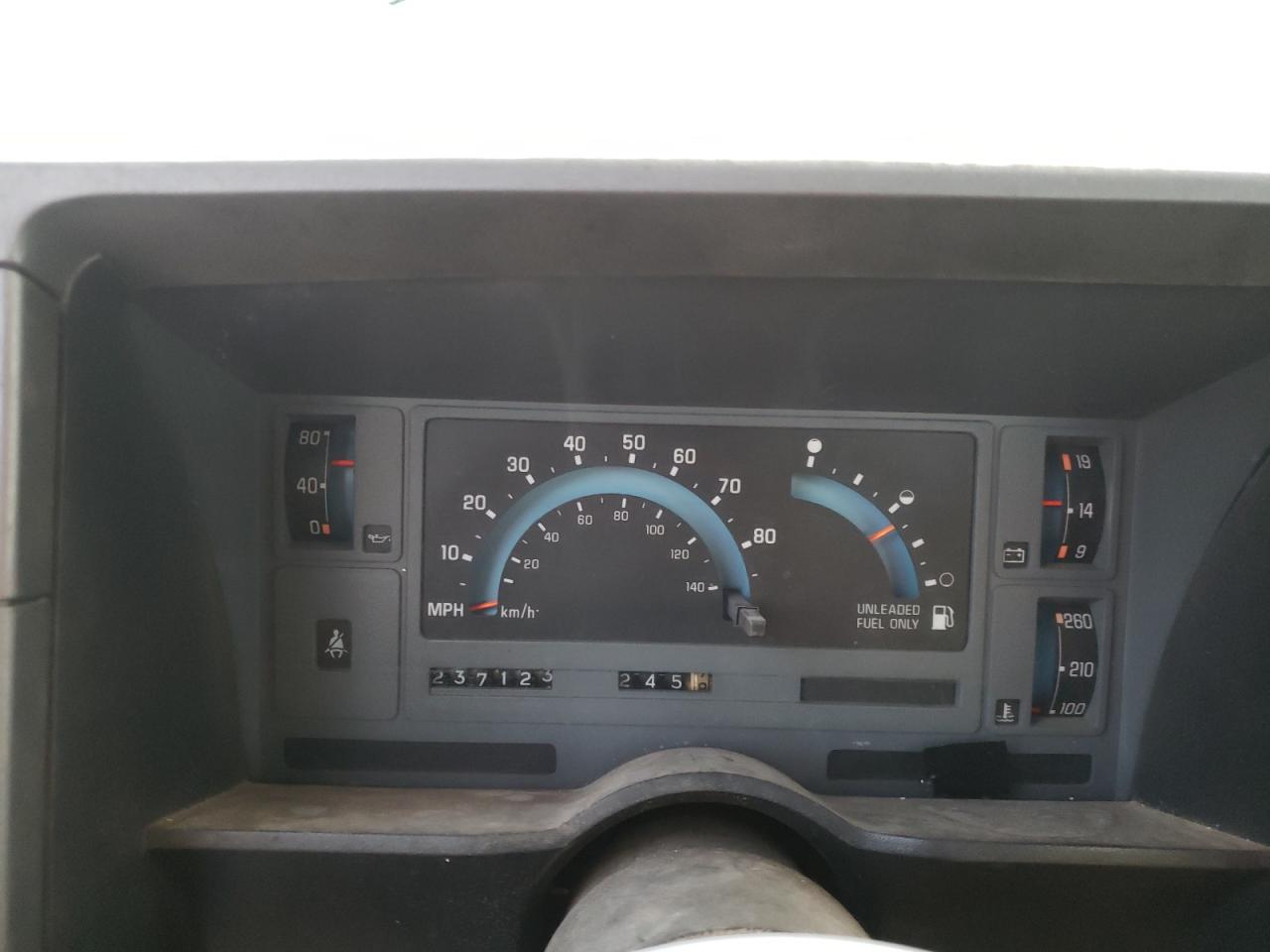 1992 Chevrolet S Truck S10 VIN: 1GCCS14R6N8218748 Lot: 92470245