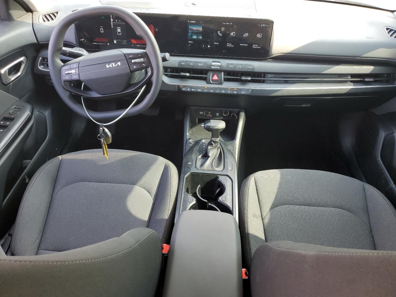 2025 Kia K4 Lx VIN: 3KPFT4DE9SE076258 Lot: 93293695