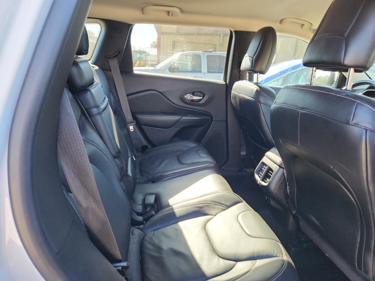 2015 Jeep Cherokee Limited VIN: 1C4PJMDS8FW549109 Lot: 91357555