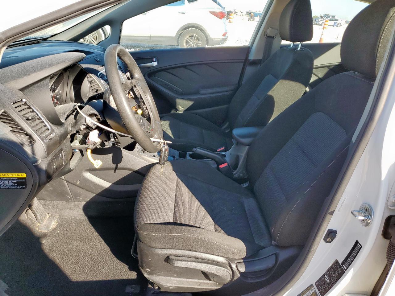 2017 Kia Forte Lx VIN: 3KPFK4A77HE102504 Lot: 90493775