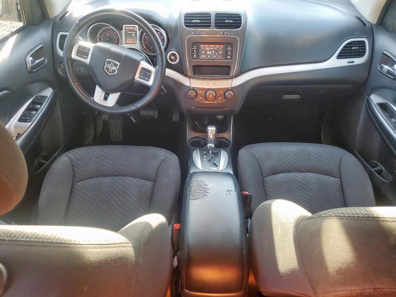 2018 Dodge Journey Se VIN: 3C4PDCAB2JT447969 Lot: 90759575