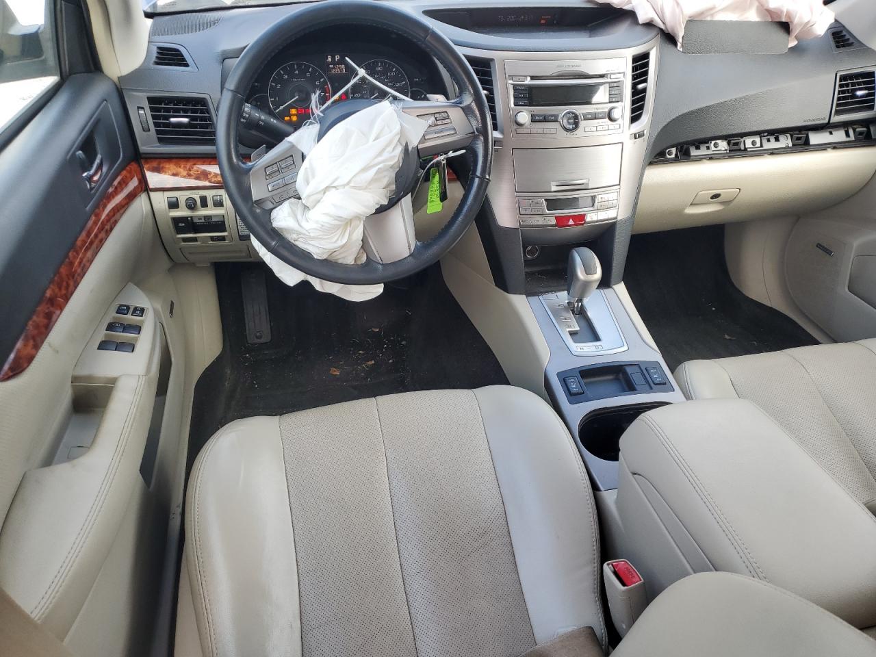 2011 Subaru Outback 2.5I Limited VIN: 4S4BRBKC2B3414539 Lot: 91106635