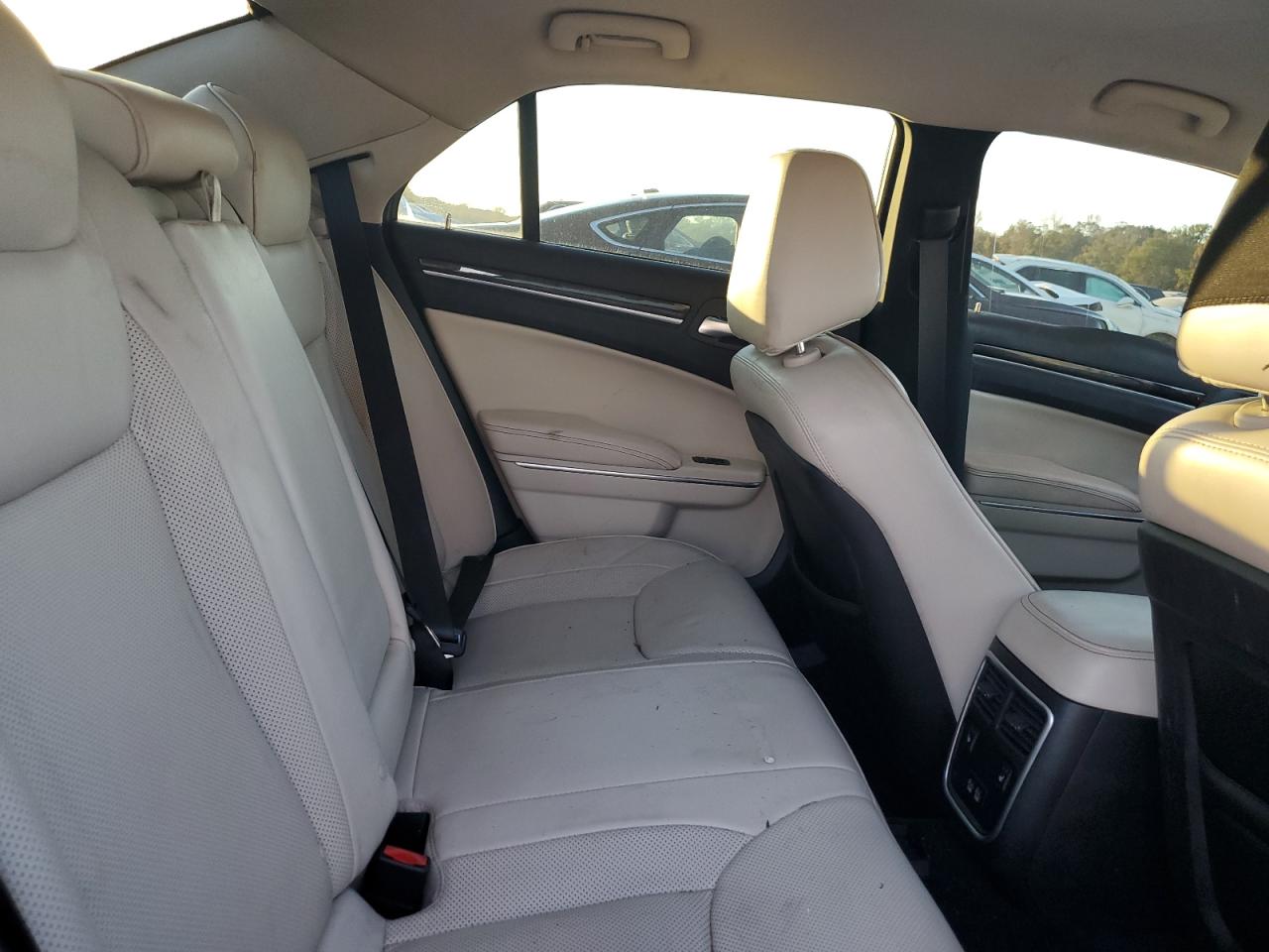 2018 Chrysler 300 Limited VIN: 2C3CCAEG6JH194048 Lot: 91276785