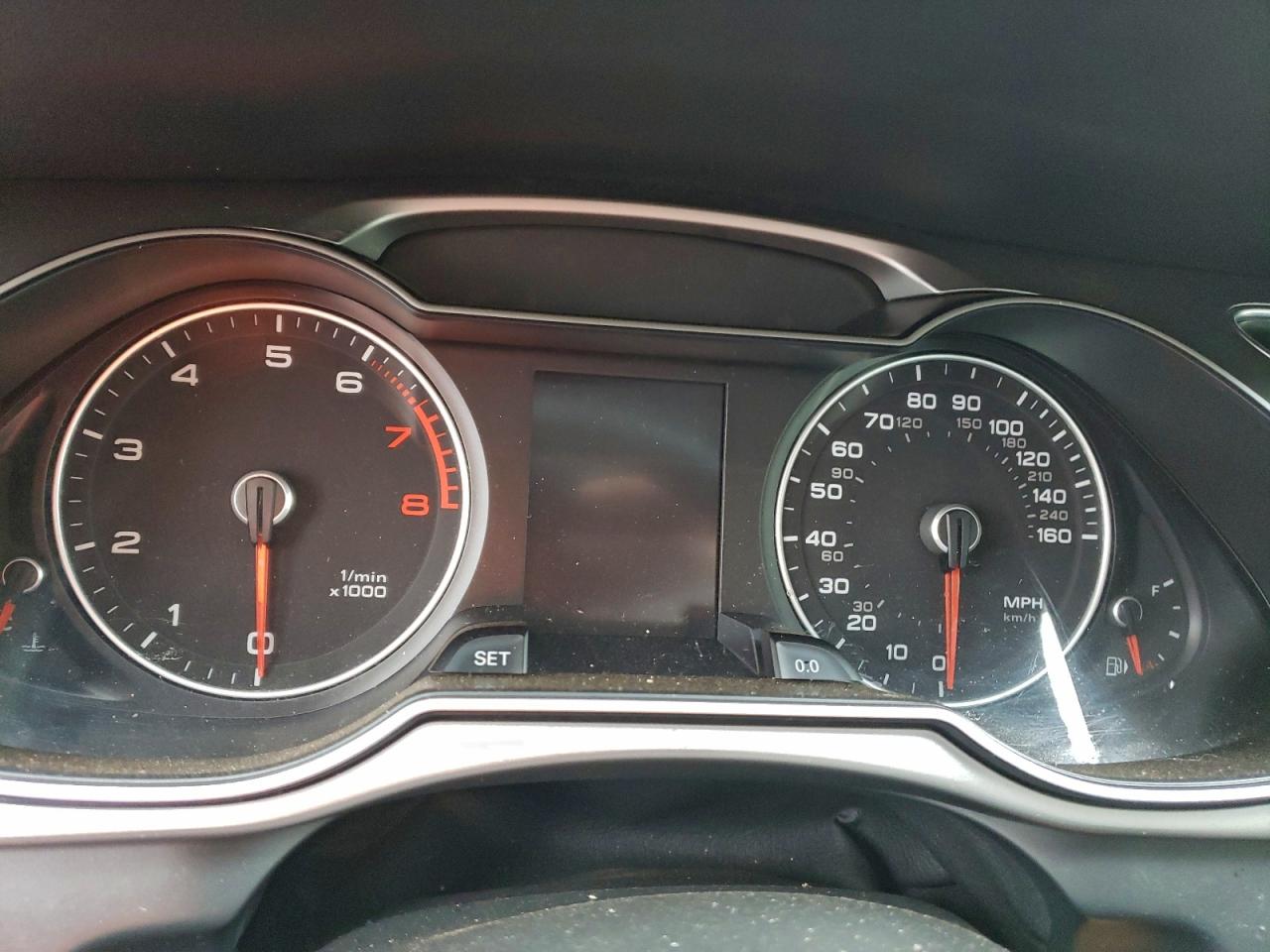 2014 Audi A4 Premium VIN: WAUBFAFL5EN000632 Lot: 93760645