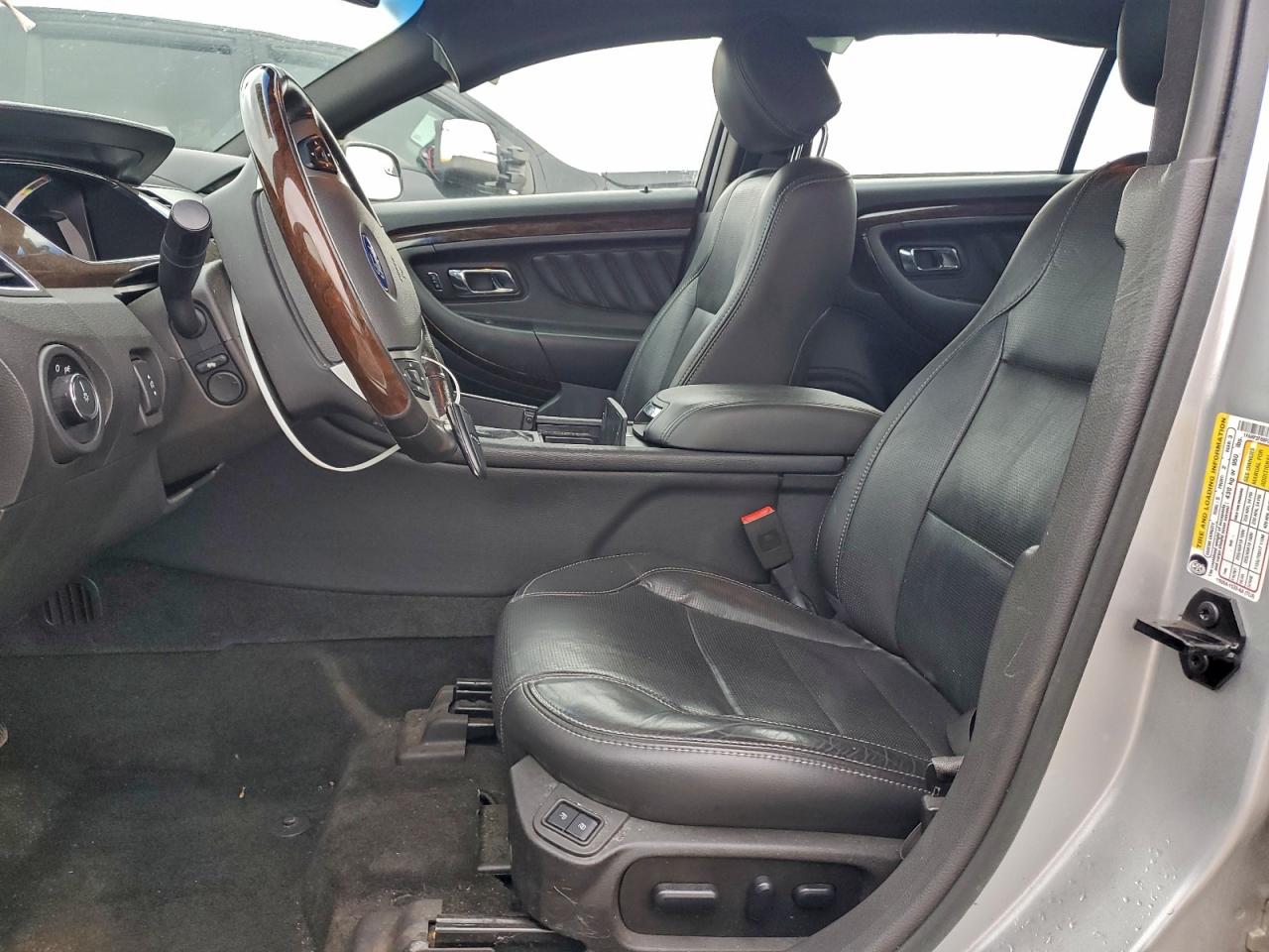 2015 Ford Taurus Limited VIN: 1FAHP2F88FG180230 Lot: 94044825