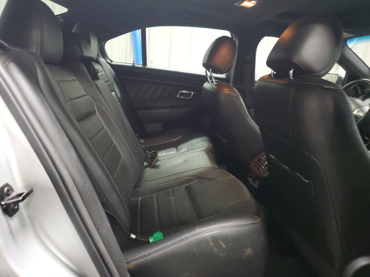 2015 Ford Taurus Sho VIN: 1FAHP2KT4FG177383 Lot: 92490325