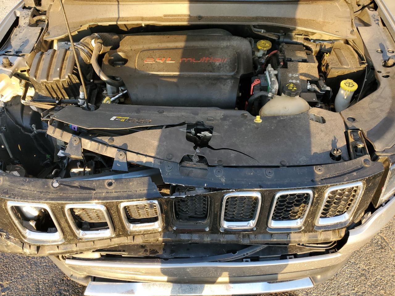 2017 Jeep Compass Limited VIN: 3C4NJDCB2HT647019 Lot: 92436015