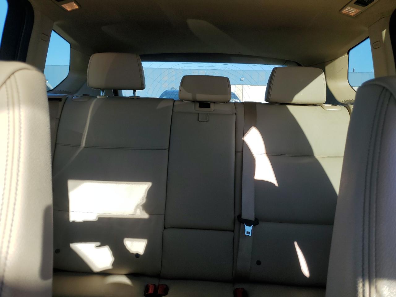 Фото: 5UXWX9C58G0D70478