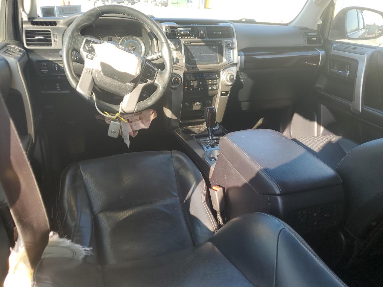 2016 Toyota 4Runner Sr5/Sr5 Premium VIN: JTEBU5JR5G5360395 Lot: 93855325