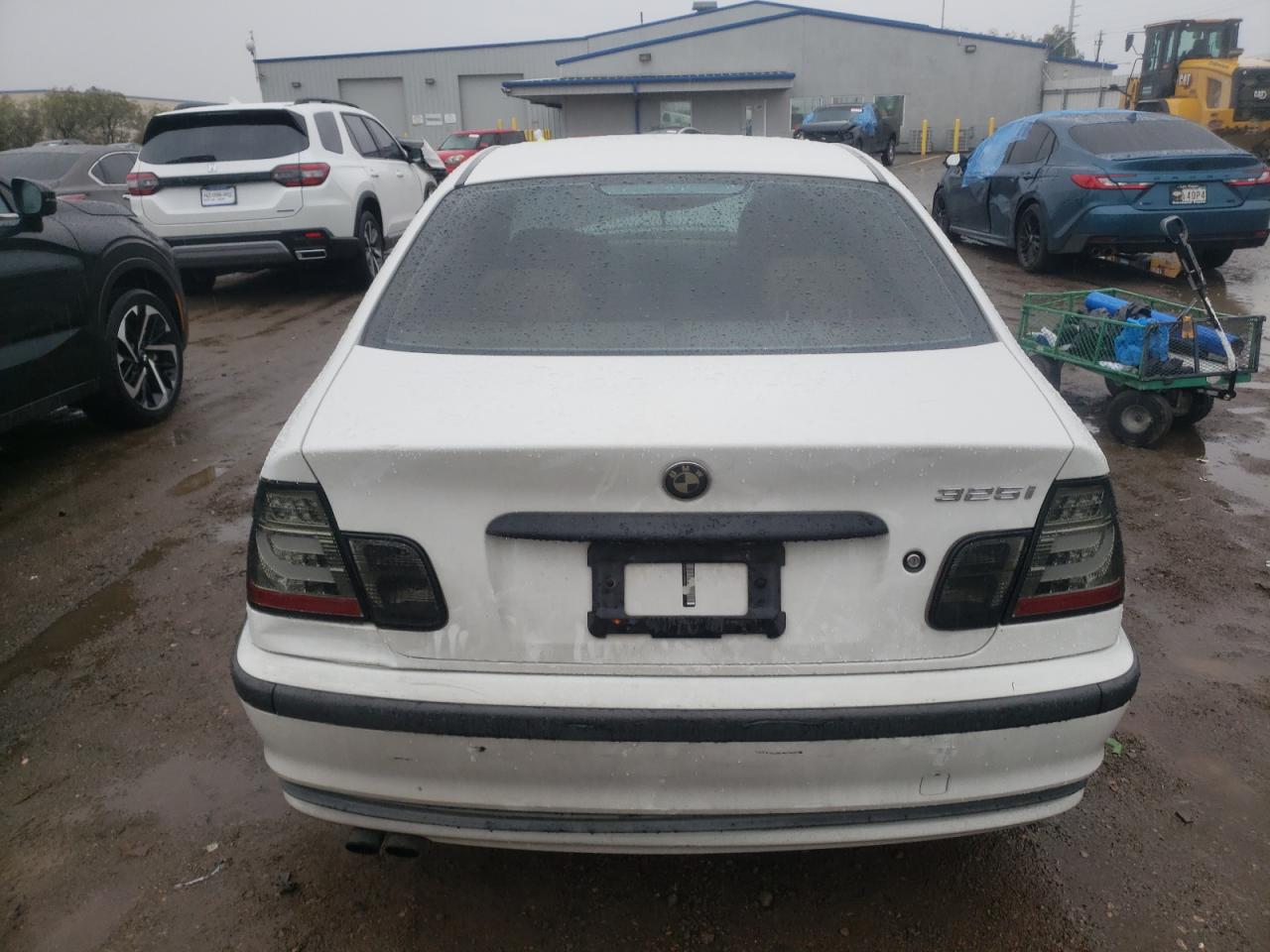 2001 BMW 325 I VIN: U95446 Lot: 93374245