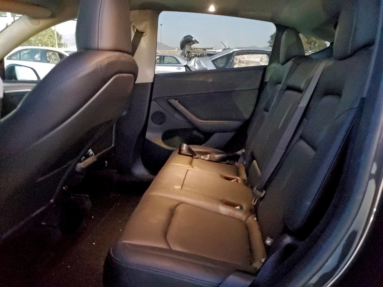 2025 Tesla Model Y VIN: 7SAYGDED4SF280739 Lot: 94545395