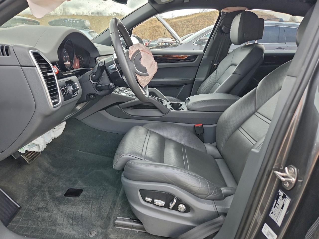 2019 Porsche Cayenne S VIN: WP1AB2AY8KDA63419 Lot: 93900625