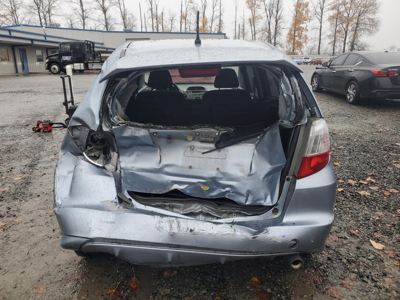 2011 Honda Fit Sport VIN: JHMGE8H55BC025801 Lot: 93142355