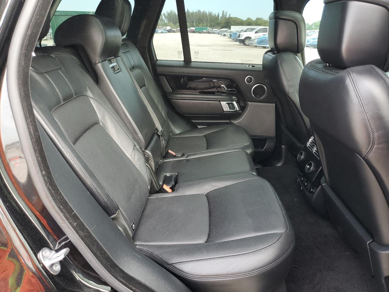 2019 Land Rover Range Rover Hse VIN: SALGS2SV0KA522825 Lot: 91713725