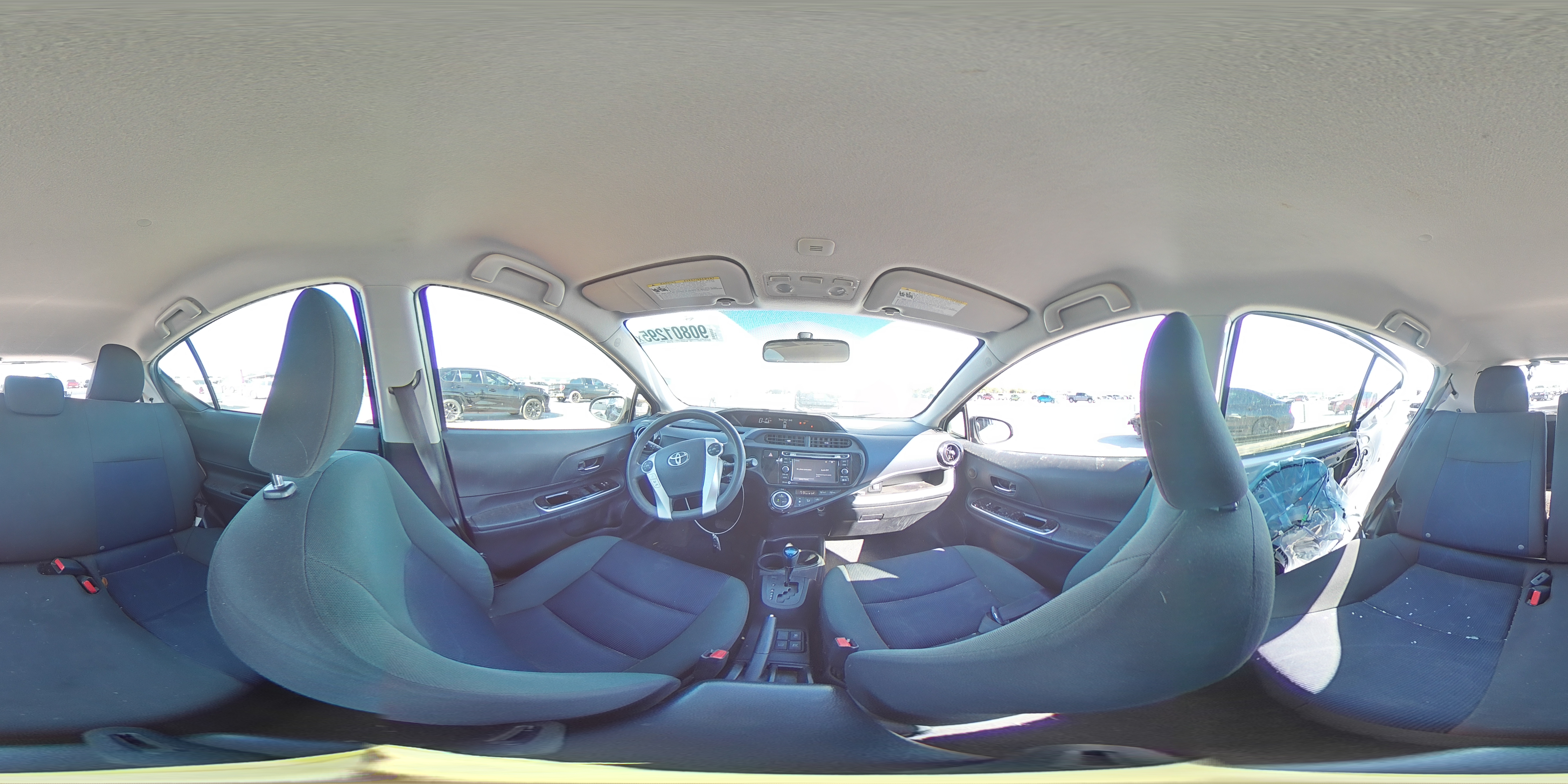 2015 Toyota Prius C VIN: JTDKDTB30F1581038 Lot: 90801295