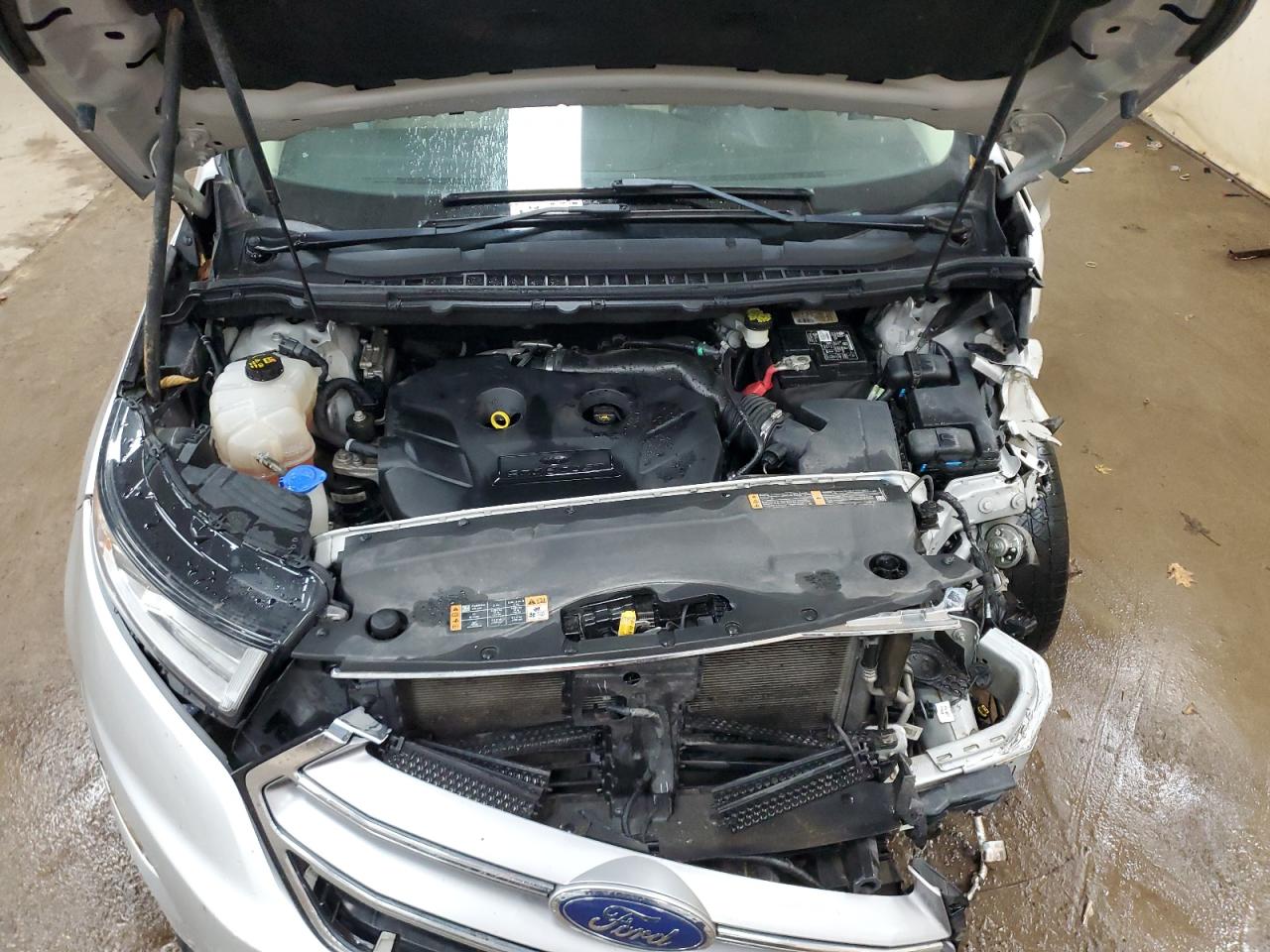 2017 Ford Edge Se VIN: 2FMPK3G98HBC27957 Lot: 92450815