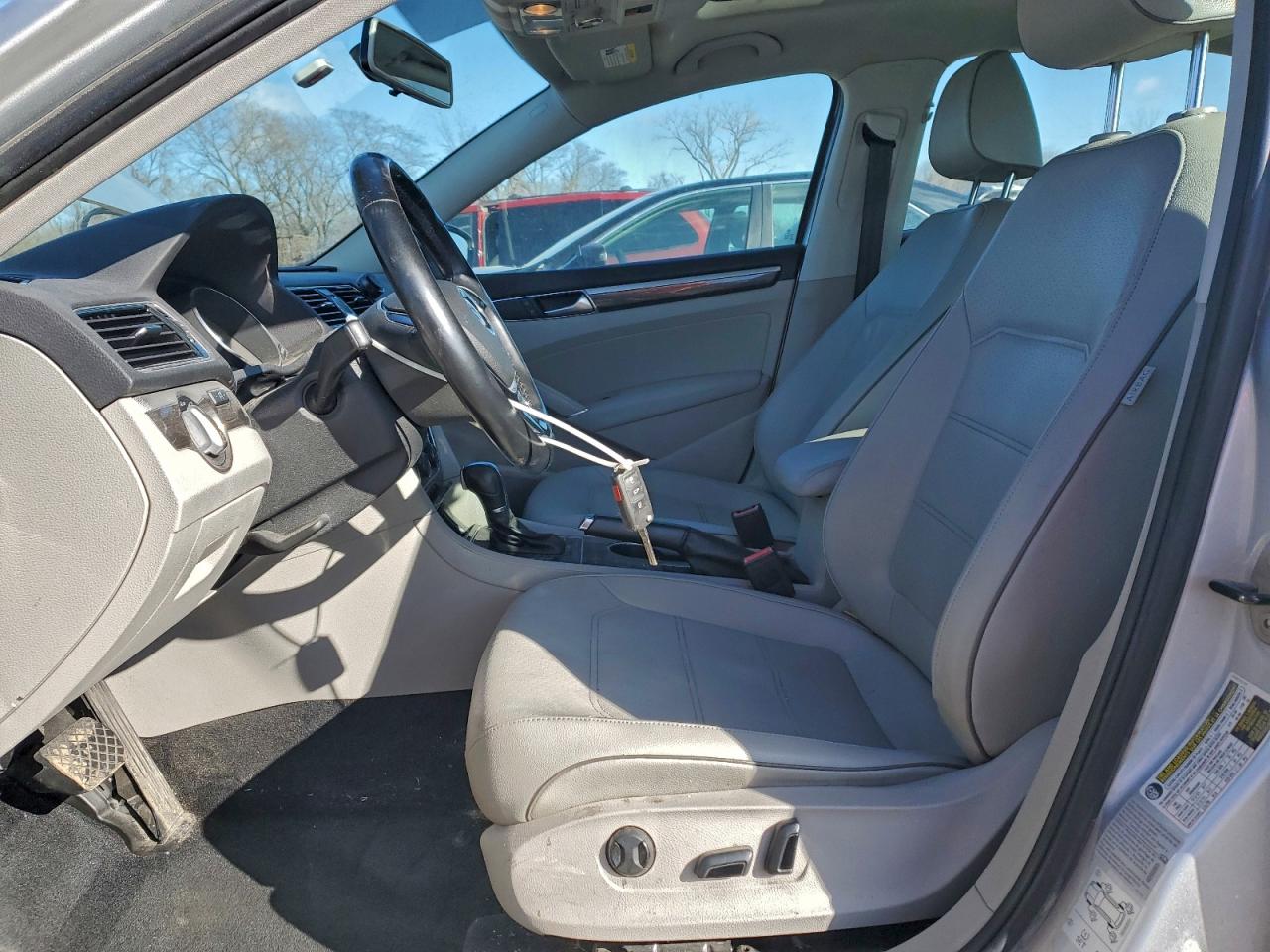 2016 Volkswagen Passat Se VIN: 1VWBT7A39GC059099 Lot: 93956965