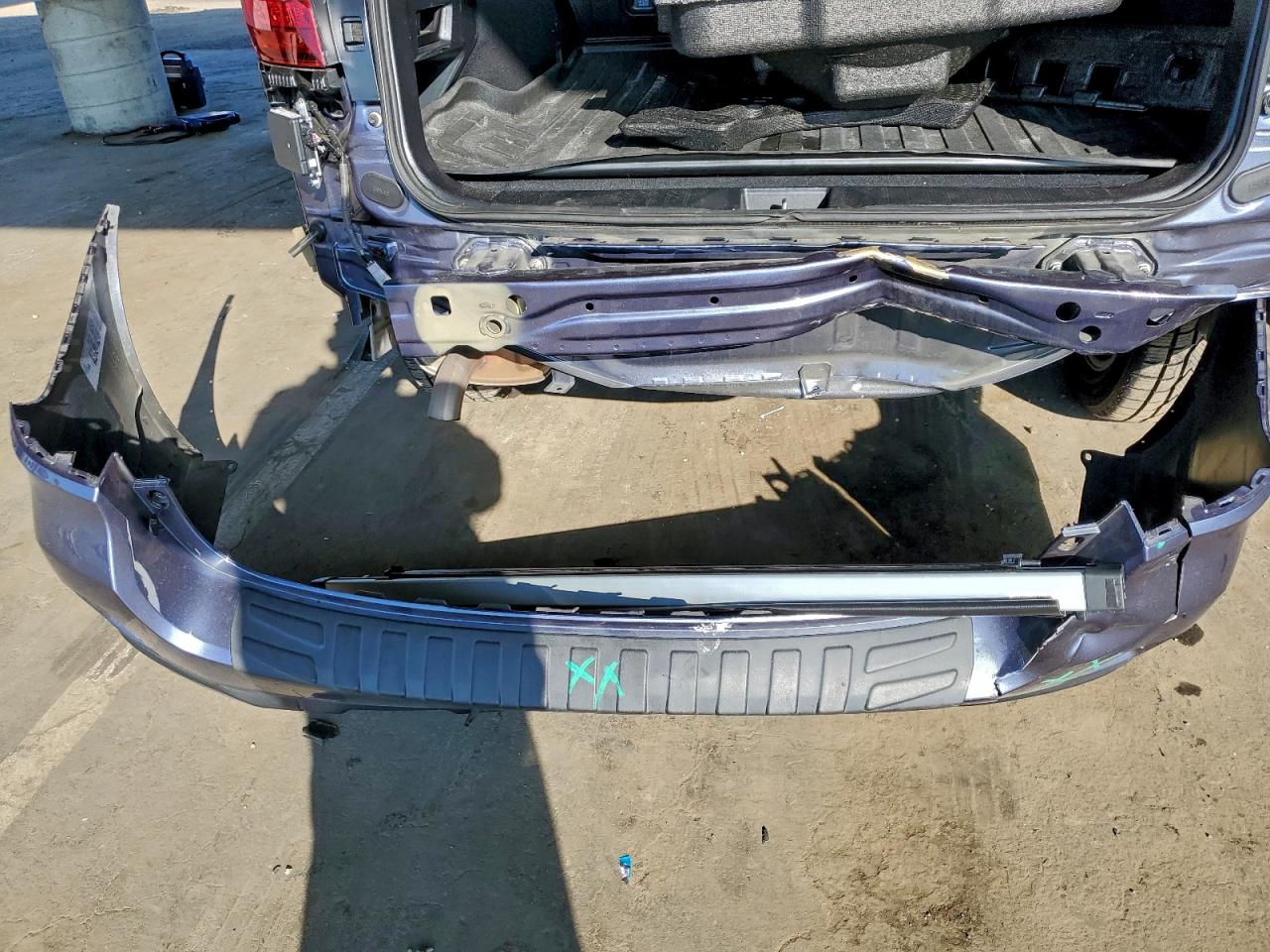 2017 Subaru Outback 2.5I Limited VIN: 4S4BSANCXH3382068 Lot: 94226135