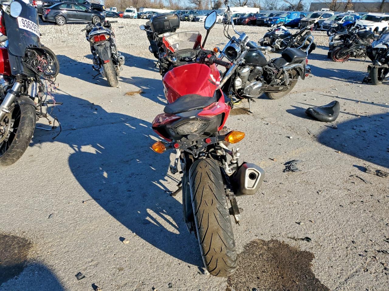 2016 Honda Cbr500 R VIN: MLHPC4468G5300150 Lot: 94360505