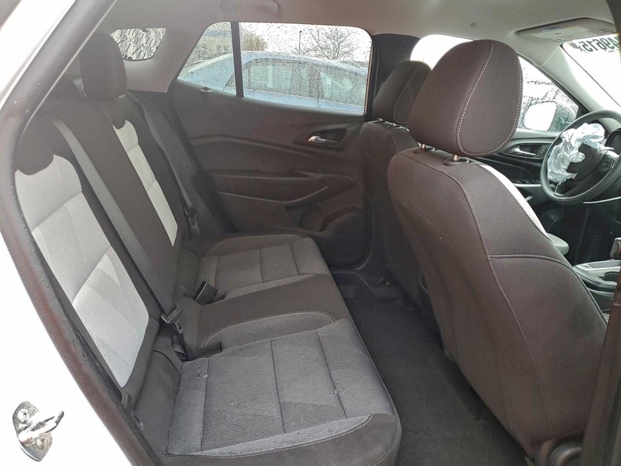 2025 Chevrolet Trax Ls VIN: KL77LFEP1SC092989 Lot: 94249615