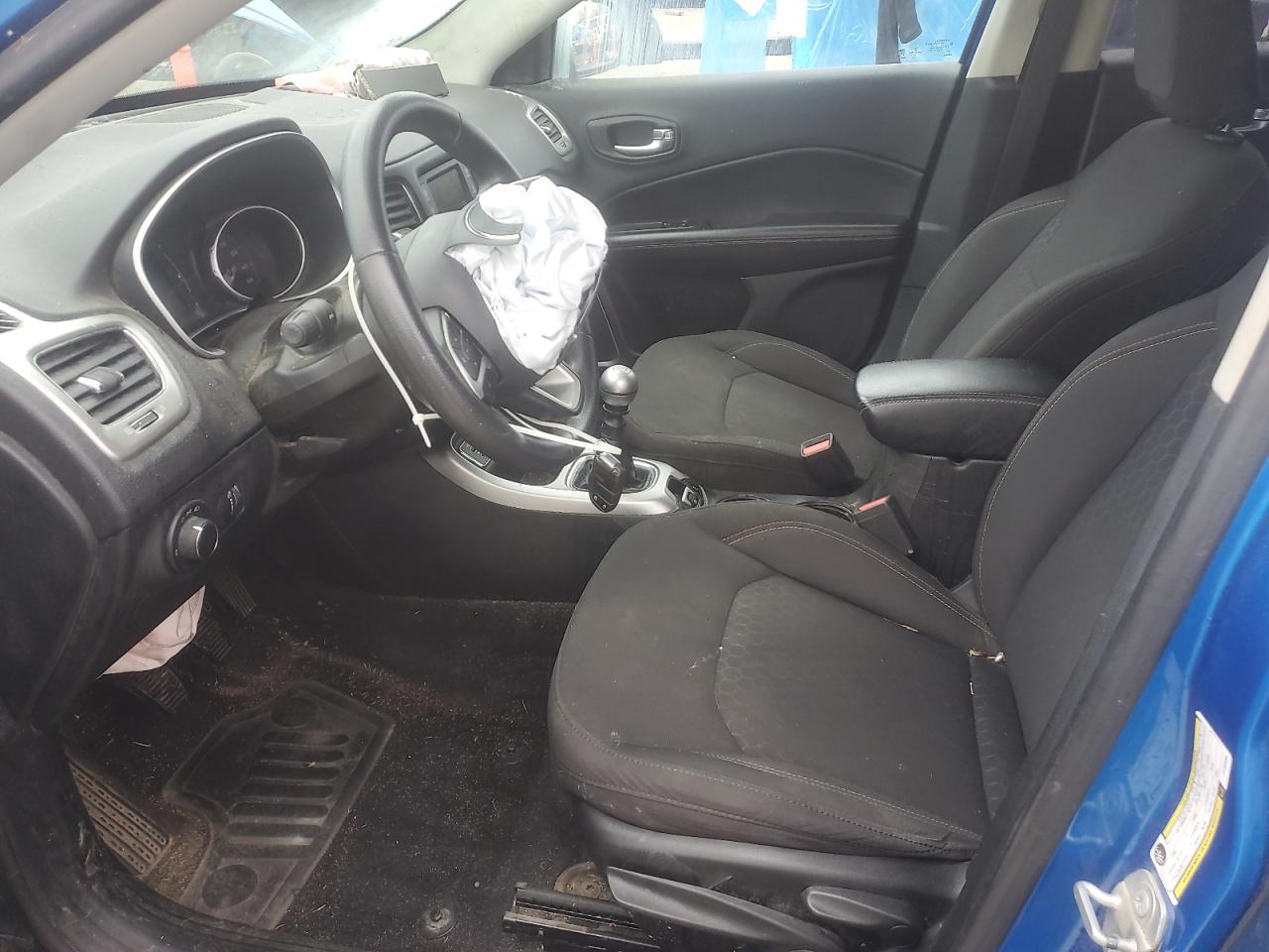 2018 Jeep Compass Sport VIN: 3C4NJCAB9JT182693 Lot: 92016975