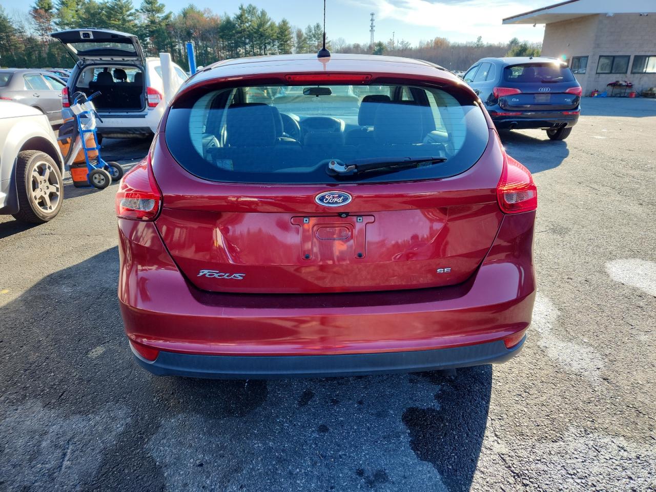 2017 Ford Focus Se VIN: 1FADP3K20HL216928 Lot: 93216925