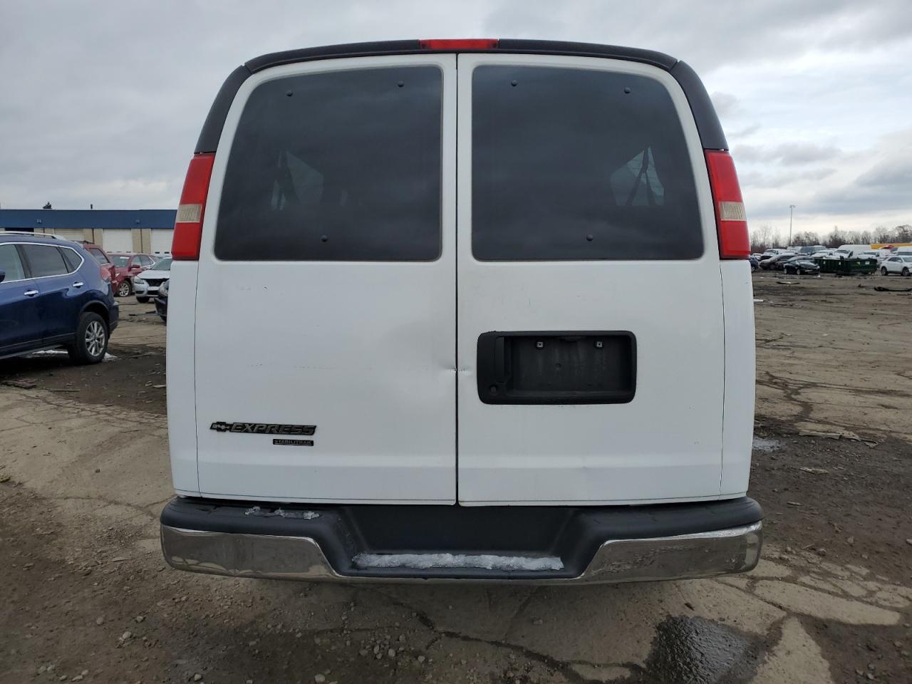 2015 Chevrolet Express G3500 Lt VIN: 1GAZG1FG4F1157619 Lot: 92213825