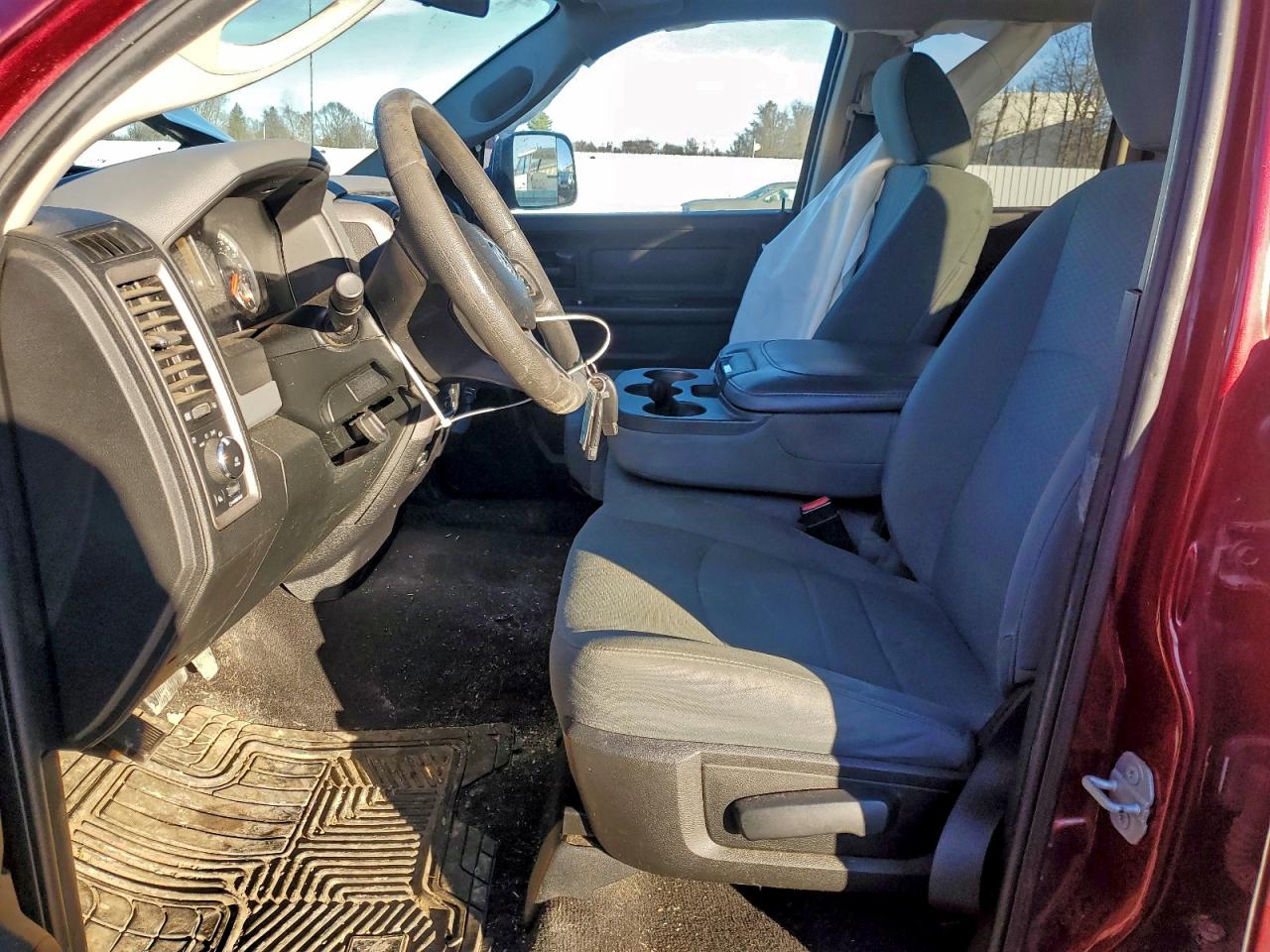 2018 Ram 1500 St VIN: 1C6RR7FT6JS200854 Lot: 94348255