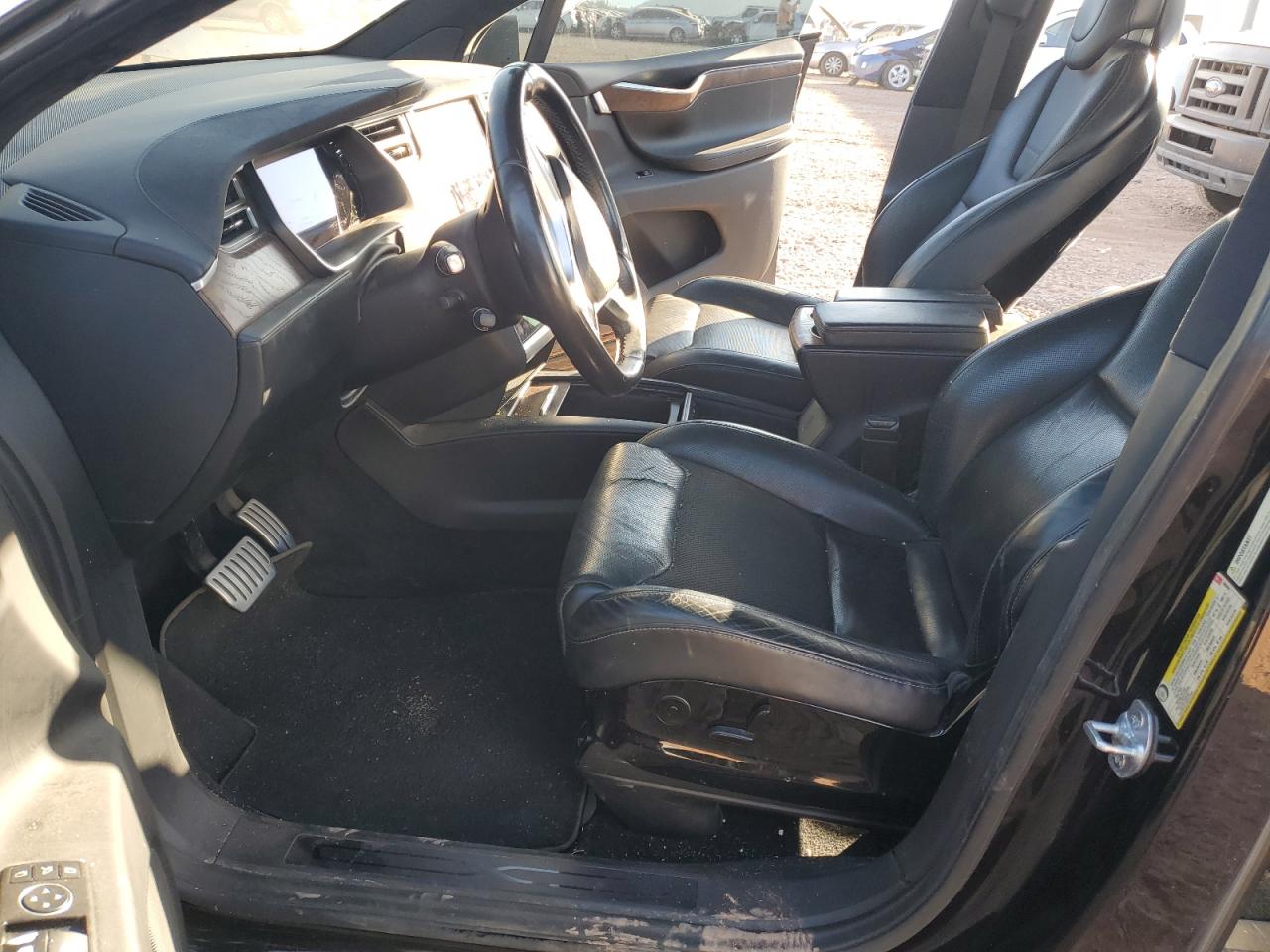 2016 Tesla Model X VIN: 5YJXCBE40GF006986 Lot: 92688285