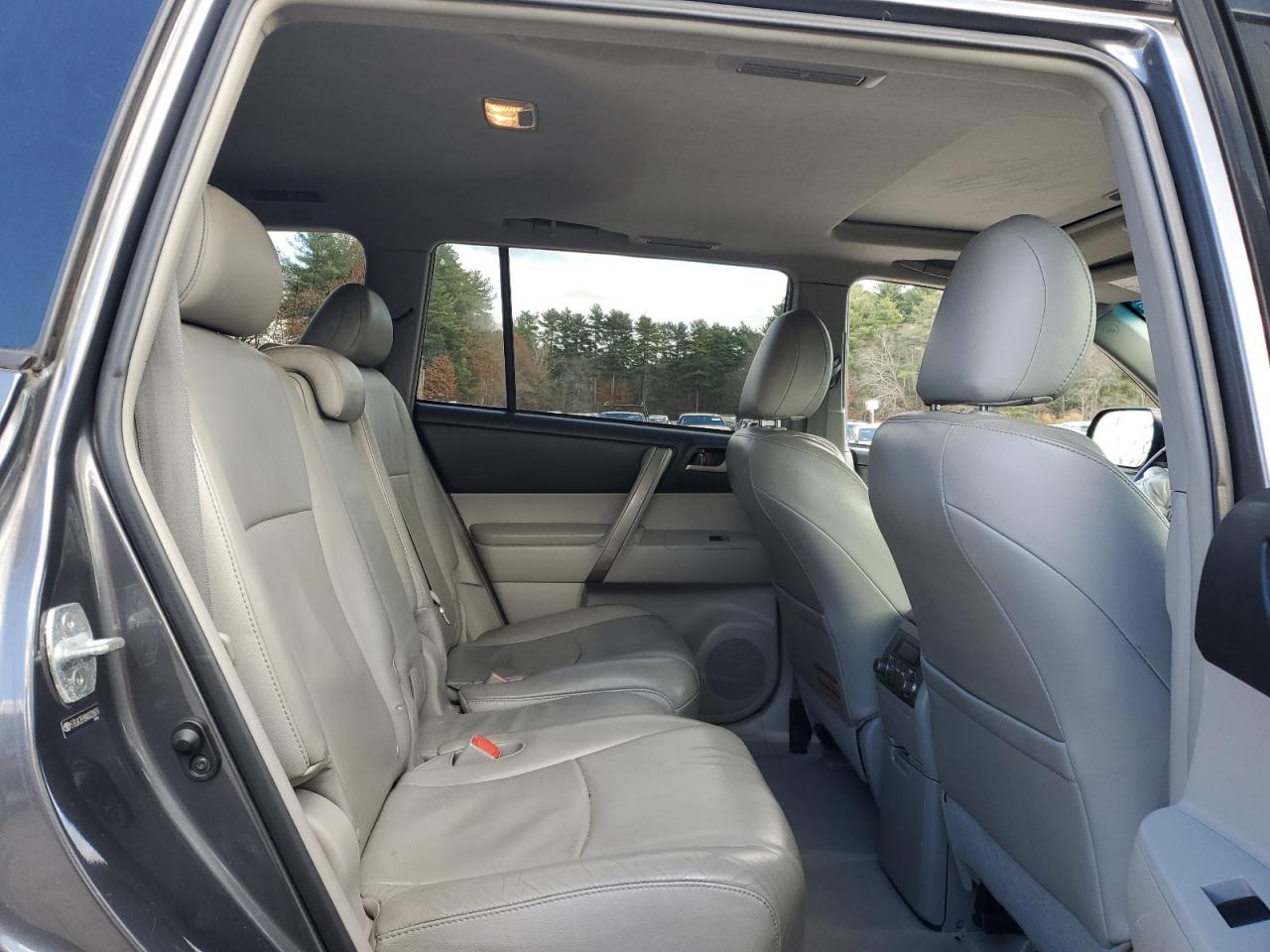 2010 Toyota Highlander Se VIN: 5TDJK3EH9AS028876 Lot: 92989675