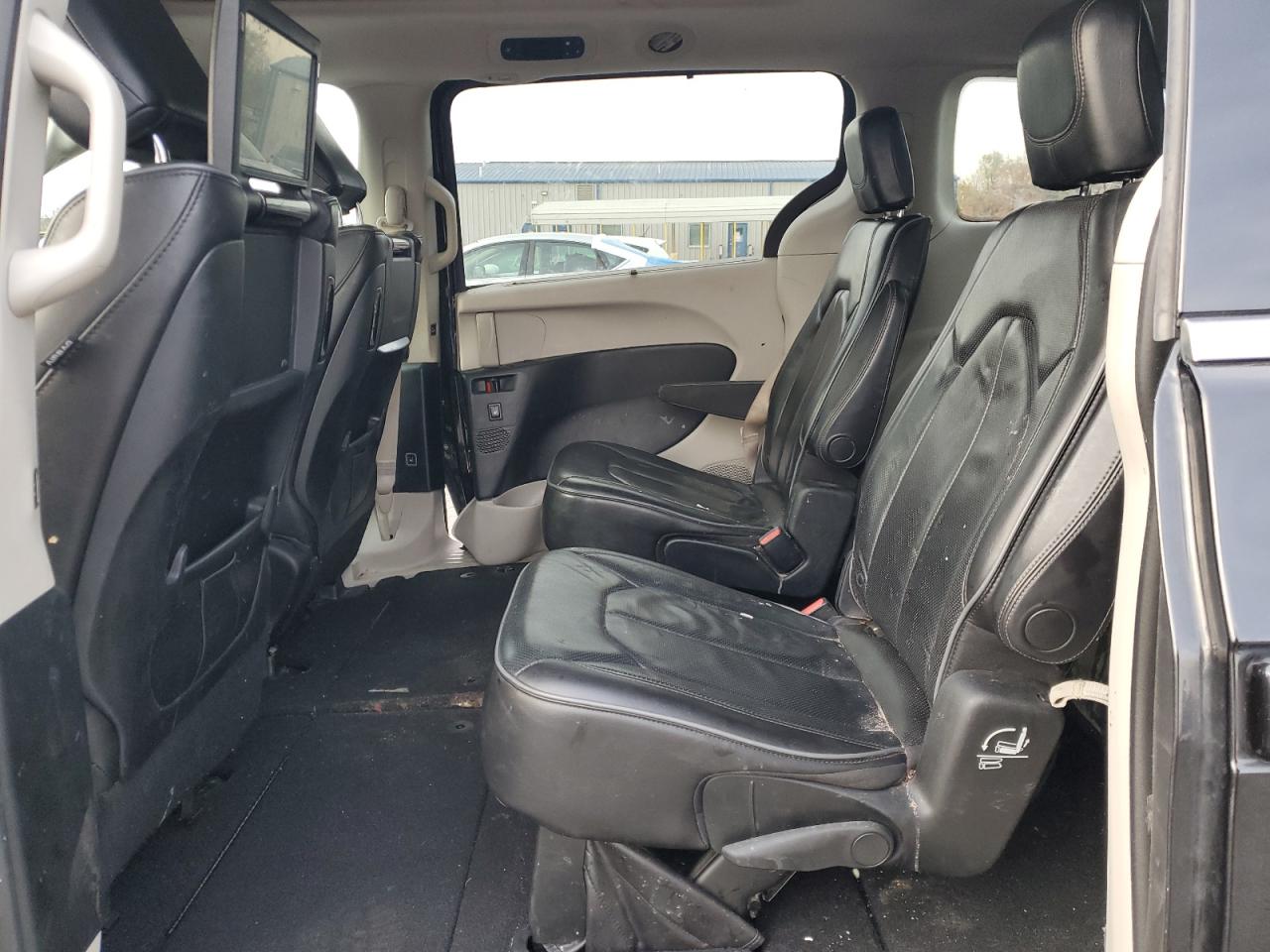 2018 Chrysler Pacifica Limited VIN: 2C4RC1GG0JR226229 Lot: 91633805